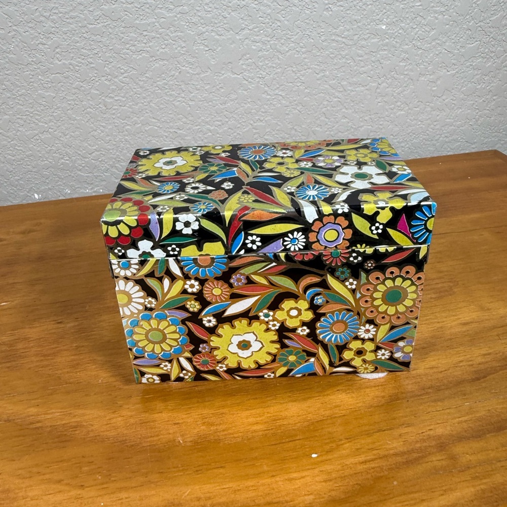 Chein Floral Recipe Box‎